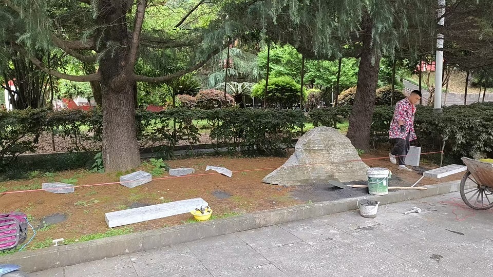 6391411246001602076593097.jpg