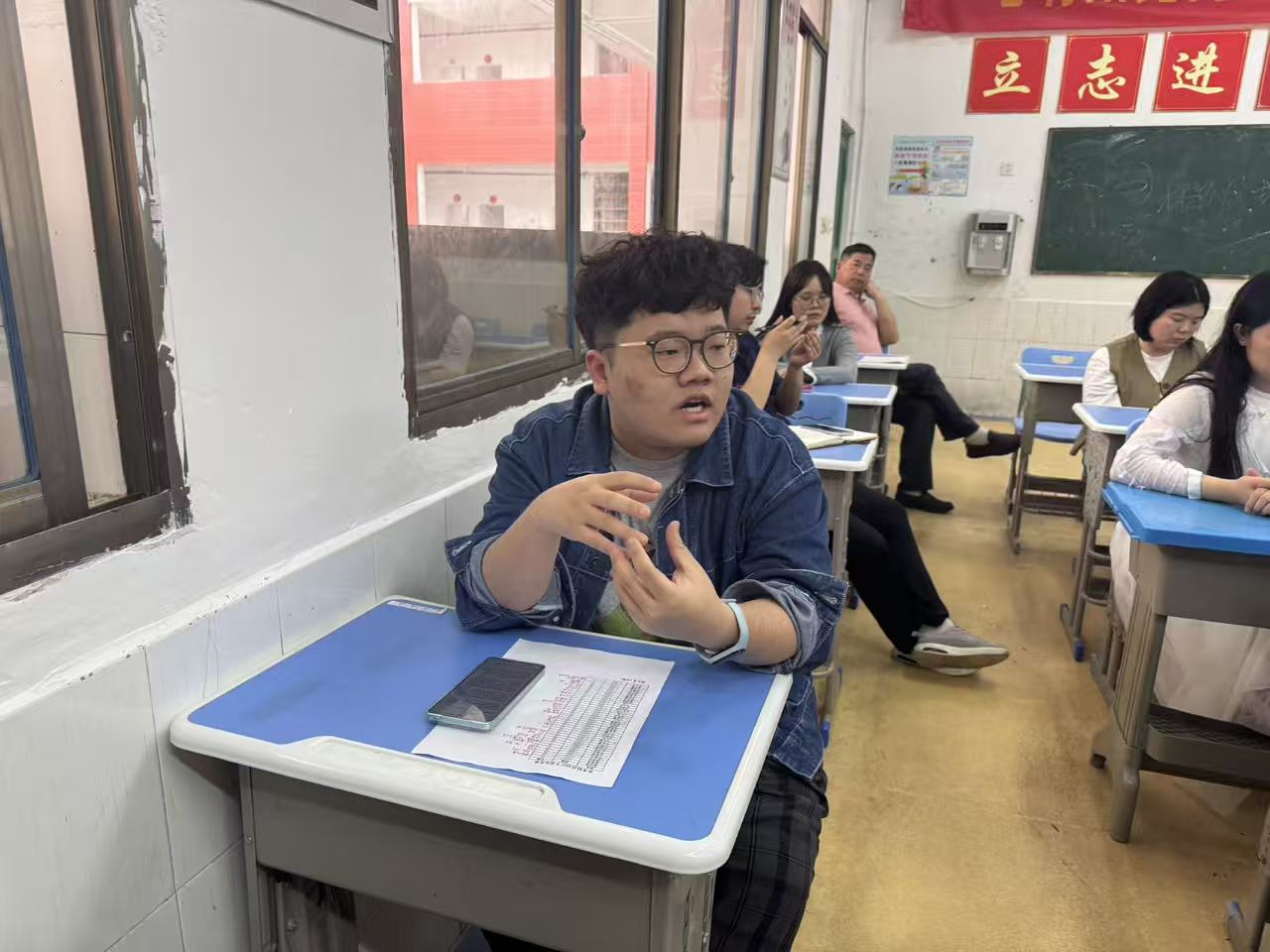 学考彭.jpg